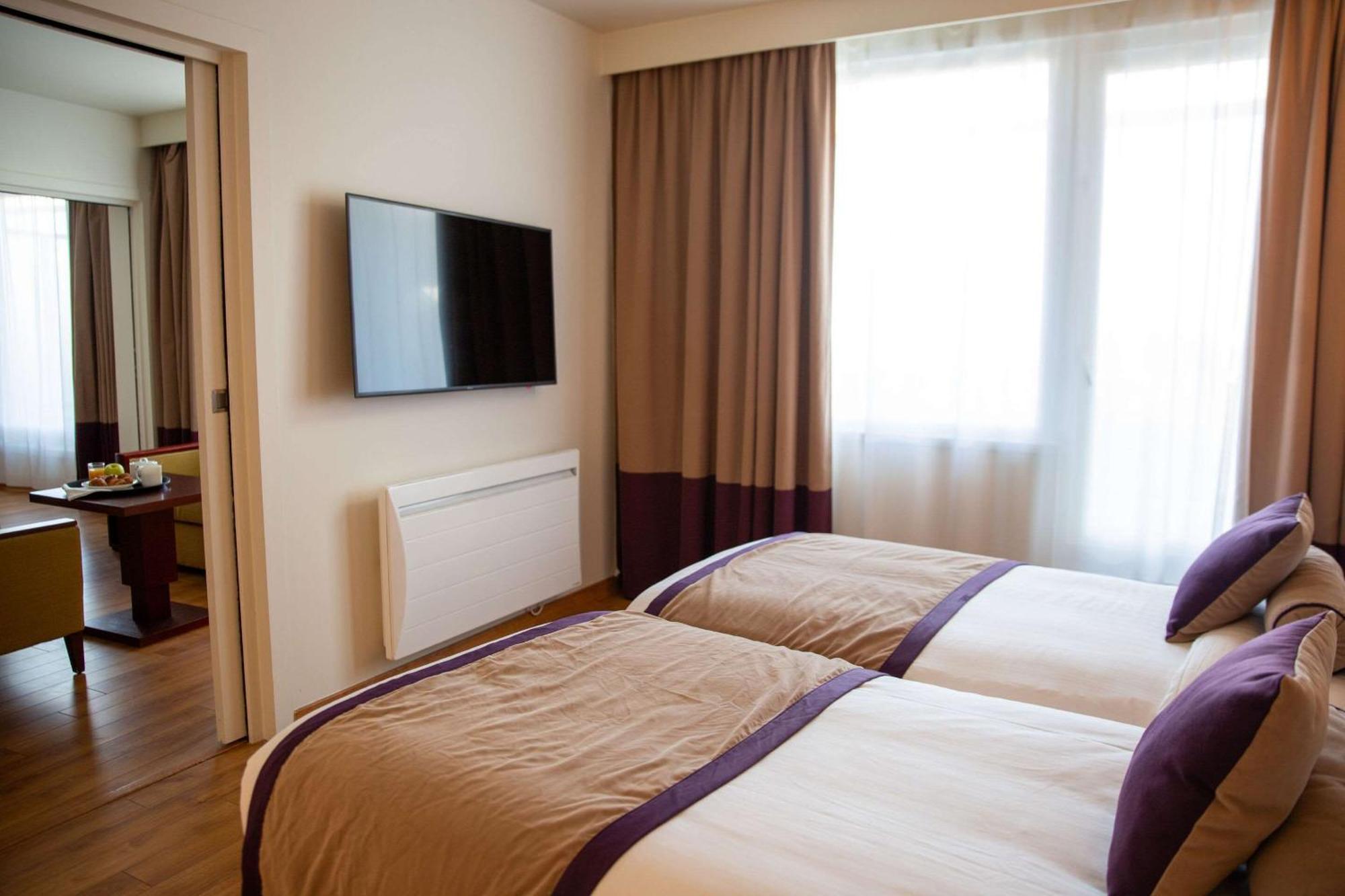 Zenitude Hôtel Résidences Paris Charles de Gaulle - 3 étoiles Roissy-en-France Esterno foto